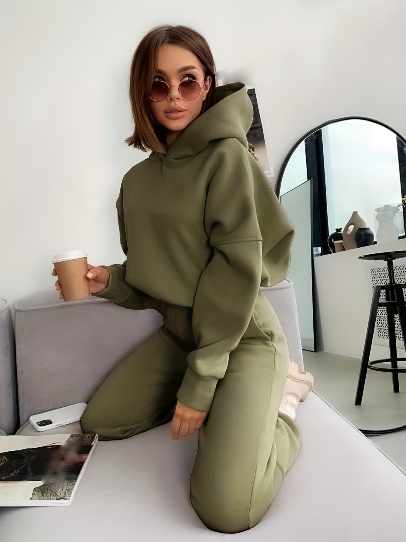 Detail of the hoodie's sleeve and cuff